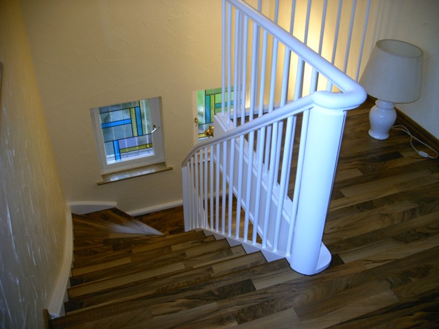 Renovierung von Innentreppen und Treppenstufen